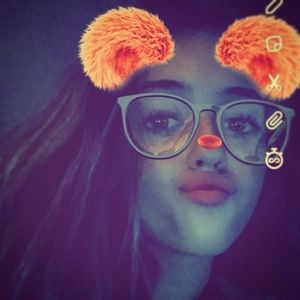 Meet your Posher, Paige